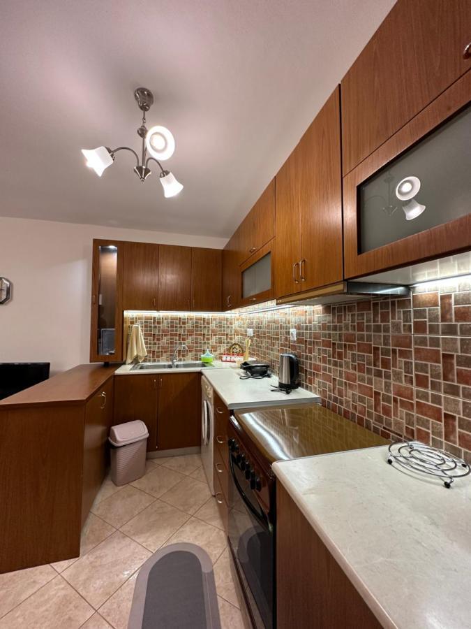 B&S Saranda Apartment Exterior photo